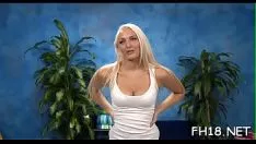 Play Hot 18 yr old