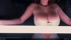 चलाएँ बोसोमी ब्रुनेट बेबी