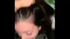 Odtwórz Frontfucked przez redakcję śmietnika