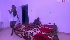 Play Ebony tree slattern creat trouble to top to sex