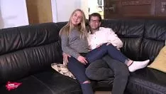 Oynat Sarışın 18 yr eski ergen sikikleri için ona Number 1 porno