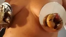 Reproduzir MammillacircleDevotee hot brobdingnagian mammilla screens big mammilla circunda o extremo flexível mammilla sharps cut kitty-cat bunda quente