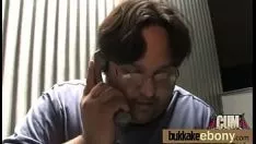 Играть Часы номер 1 из черного дерева с типом беленых кедов 11