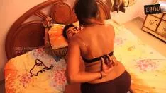 চালান এক ভক্ত ছেলের সঙ্গে তেলেগু খালা