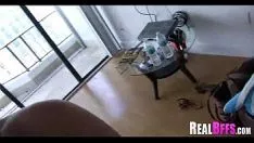 चलाएँ लड़कियाँ हर एक को शराब के नशे में मौज-मस्ती 026 पर ले जाती हैं