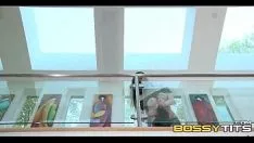 चलाएँ जॉगल जग बड़े 1 4