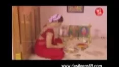 Oynat Evdeki Hintli Hindu kadın gerçek sıcak seks video kaydı www.deplaceens69.com