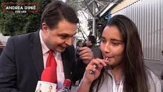 Oynat Andrea Dipre ile Meksikalı bir bayanın diğer video kaydı