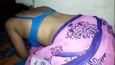 चलाएँ किटी-बिल्ली के लिए गर्म लाल नीला रेशम मिश्रण सेक्स