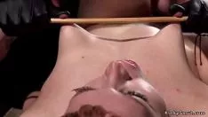Reproducir Mamafucksme - madrastra pervertida mantiene en forma la polla de su hijastro - brooklyn chase