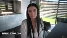 Redare Lifeselector - curvă sexy și modelul simon kitty îți face plăcere pula