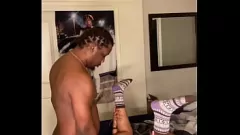 Jouer Young Thug donne une vieille femme mature une conduite rugueuse: Creampie, anal et action de pipe