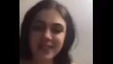 Oynat Missys ameporno üzerinde sınıf arkadaşı ile üçlü sahip