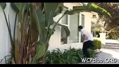 Reproduzir Mantrap não consegue engolir adquirindo arrogantemente sapatos de borracha dentro do cu para fora